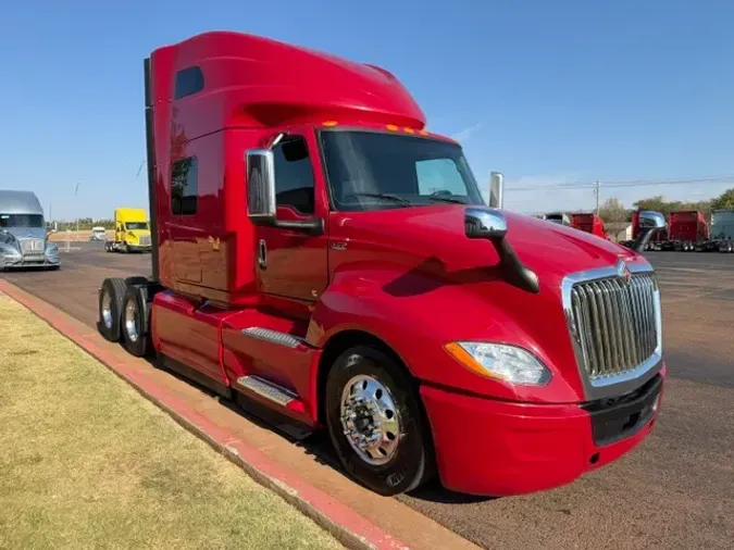 2021 INTERNATIONAL LT625