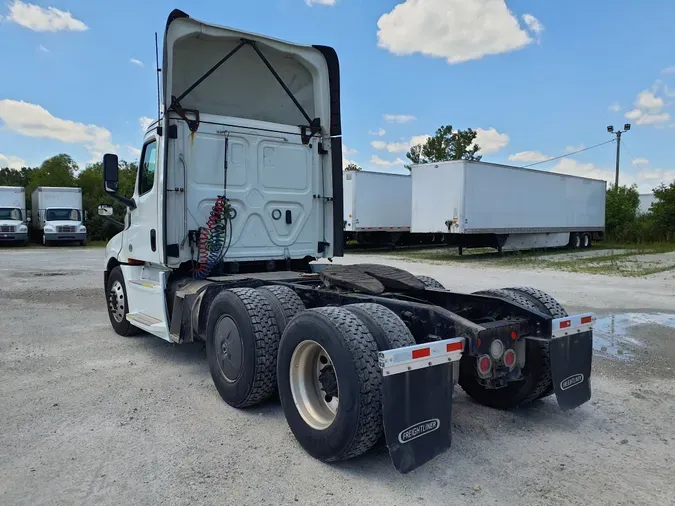 2019 FREIGHTLINER/MERCEDES NEW CASCADIA PX12664