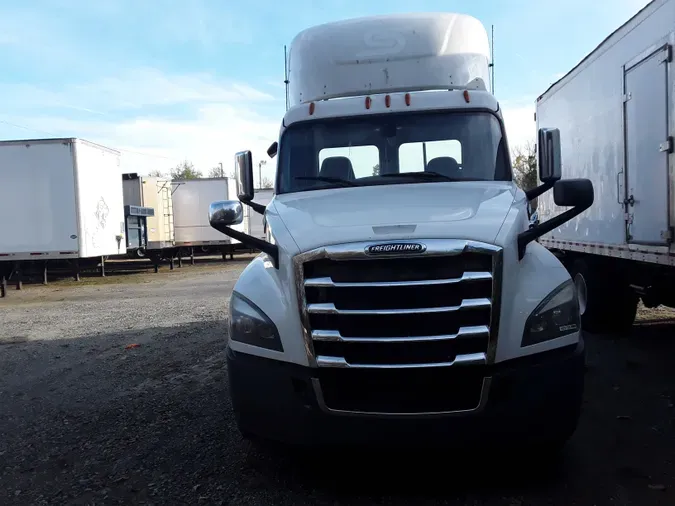 2019 FREIGHTLINER/MERCEDES NEW CASCADIA PX12664