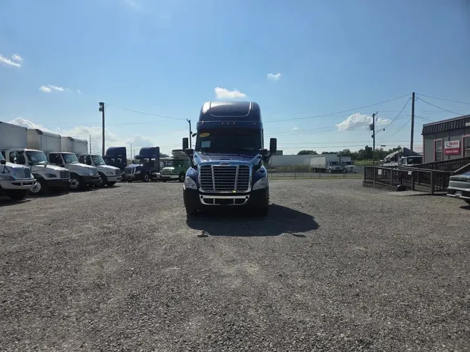 2020 FREIGHTLINER/MERCEDES CASCADIA 125851c12aea152dd66b3317ee8fda560ba