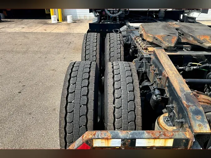 2022 INT LT625 6x4