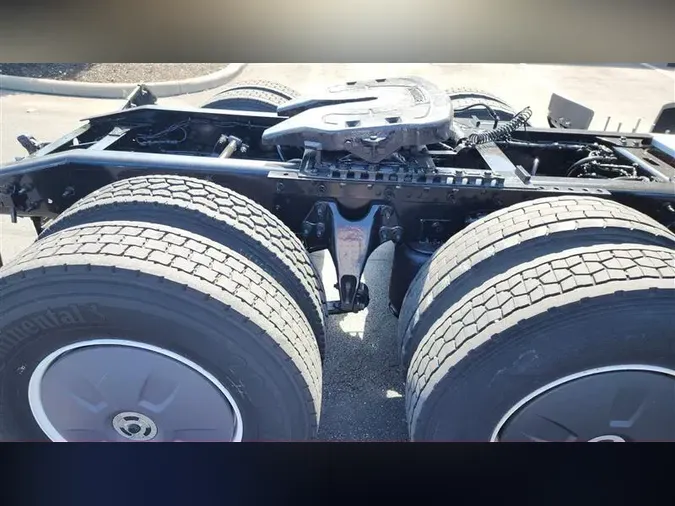 2022 INTERNATIONAL LT625