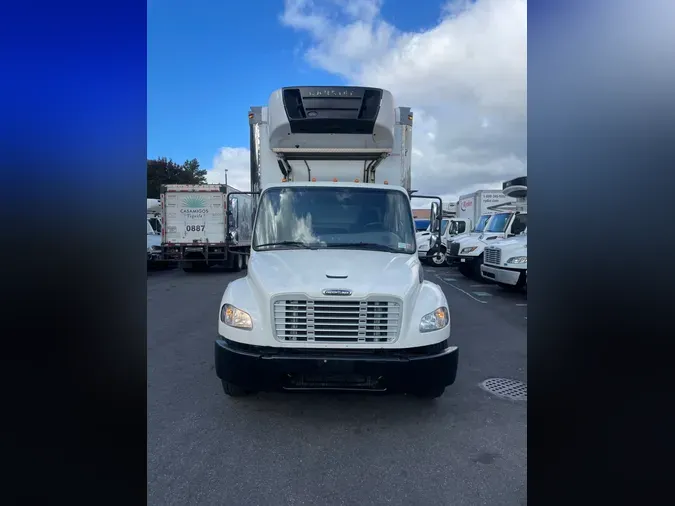 2014 FREIGHTLINER/MERCEDES M2 106