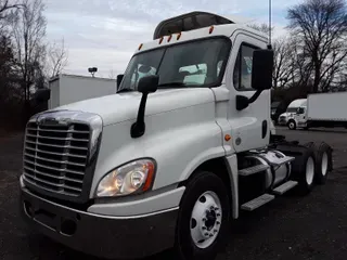 2016 Freightliner CASCADIA 125