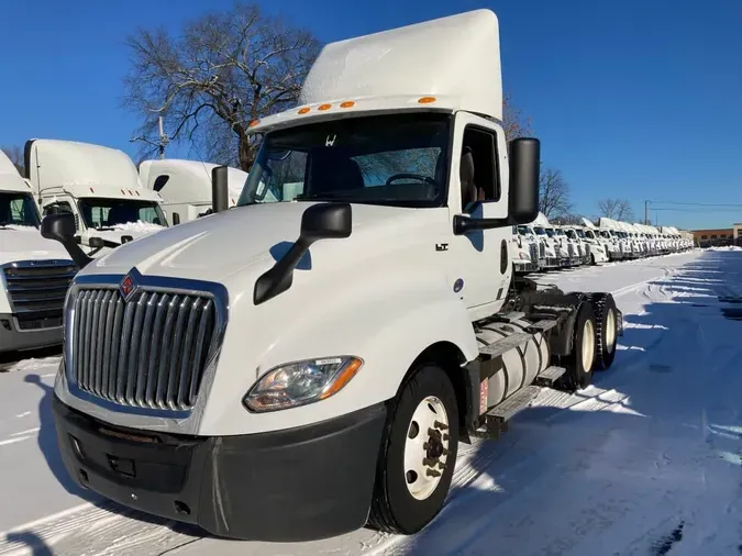 2019 NAVISTAR INTERNATIONAL LT625 DAYCAB T/A8528f9292ec7acb8585cf72e43747970