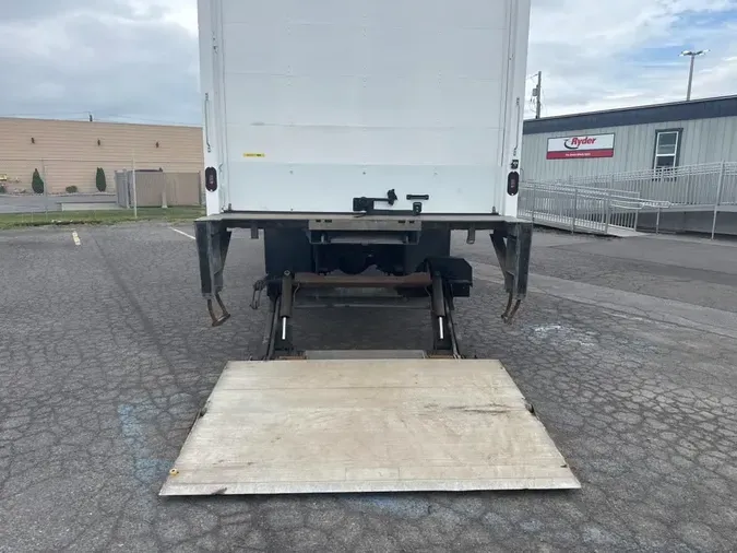 2019 FREIGHTLINER/MERCEDES M2 106