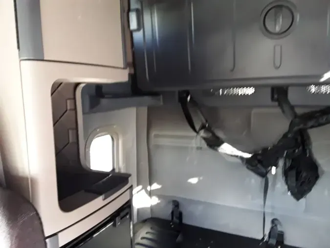 2020 FREIGHTLINER CASCADIA 125
