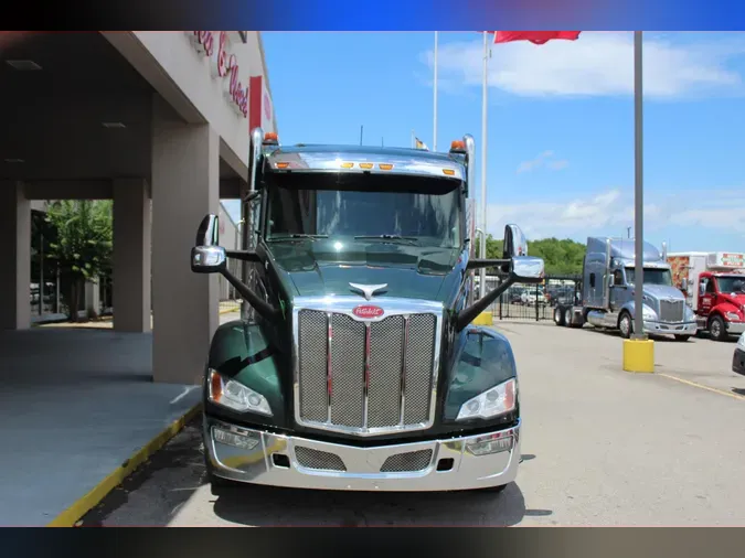2023 Peterbilt 579853127439ffe8569496d25824aa26348