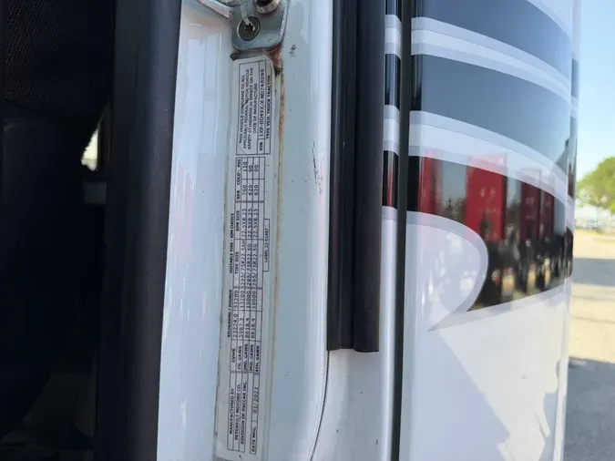 2022 Peterbilt 57985323eb5ae7095863ebc6eb87a0caaf6