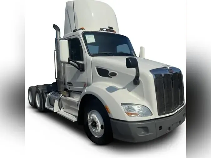 2016 Peterbilt 5798532932ab57a6c446d0740f65f376106