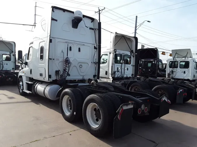 2019 FREIGHTLINER/MERCEDES CASCADIA 125