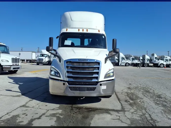 2019 FREIGHTLINER/MERCEDES NEW CASCADIA 116