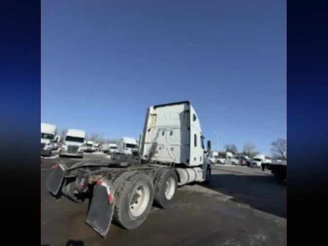 2019 FREIGHTLINER/MERCEDES CASCADIA 125853e0e05ad4a640eb8fd80a913ca5867