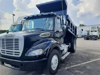 2014 Freightliner BUSINESS CLASS M2 112