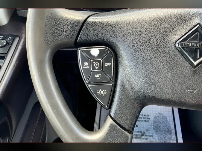 2022 INT LT625 6x4