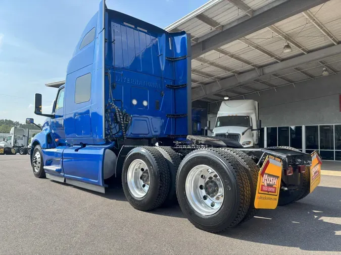 2020 International LT625