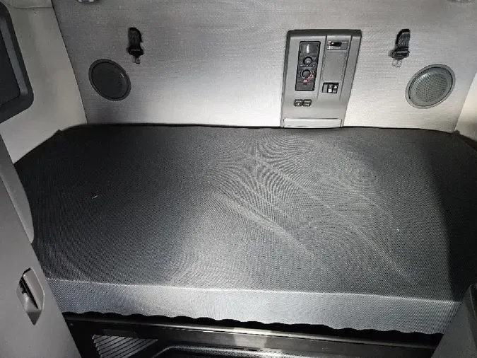 2022 VOLVO VNL64T760