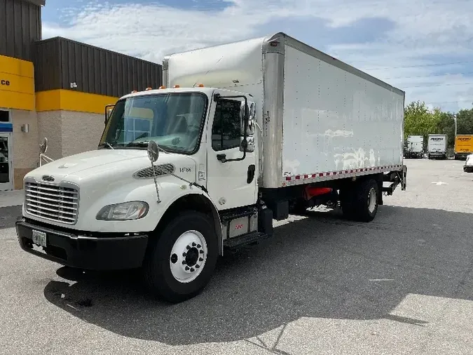 2016 FREIGHTLINER M2