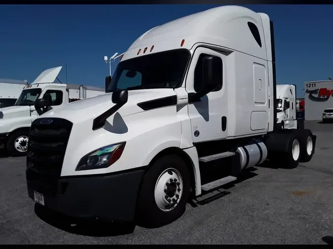 2018 FREIGHTLINER CASCADIA854c52edb761ff26668e2407d10499e7