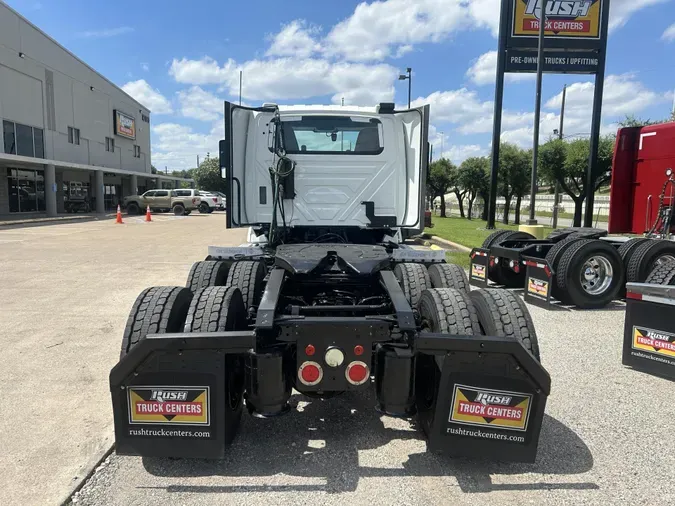 2020 International LT625