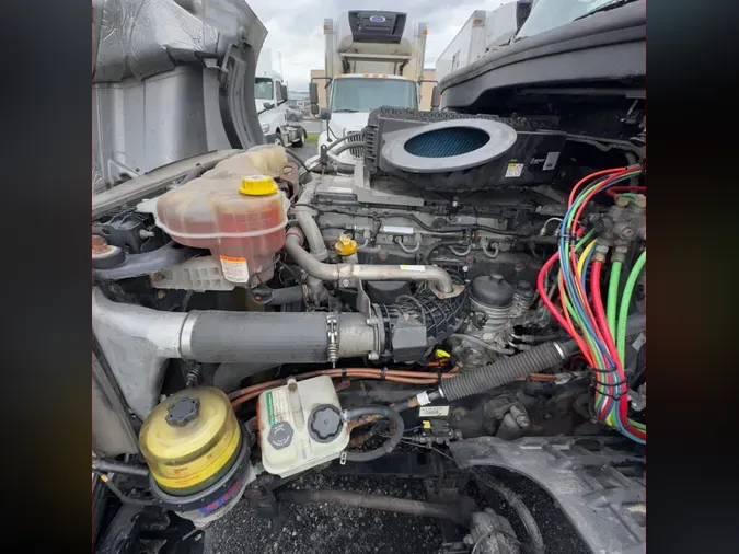 2018 FREIGHTLINER NEW CASCADIA PX12664