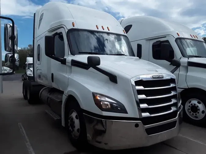 2020 FREIGHTLINER/MERCEDES NEW CASCADIA PX12664