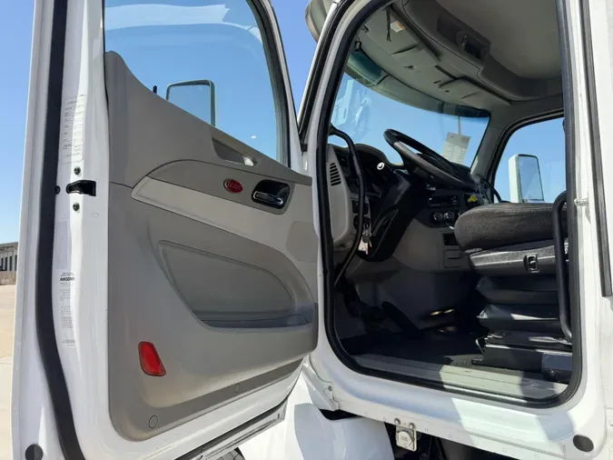 2019 Peterbilt 579