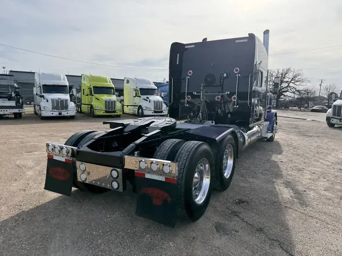2024 Peterbilt 389