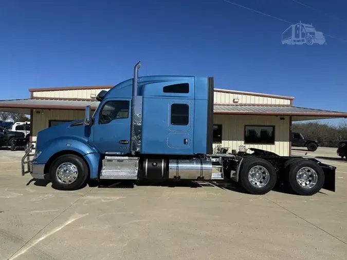 2022 KENWORTH T680