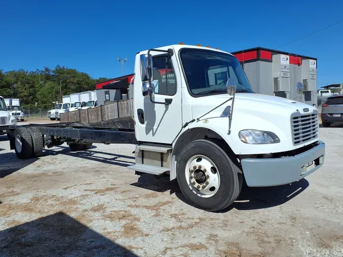 2020 FREIGHTLINER/MERCEDES M2 106