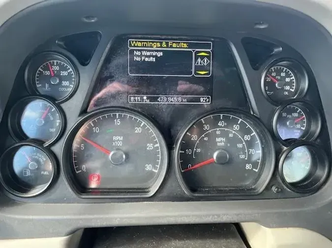 2020 Peterbilt 567