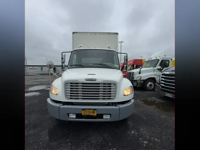 2019 FREIGHTLINER M2 106