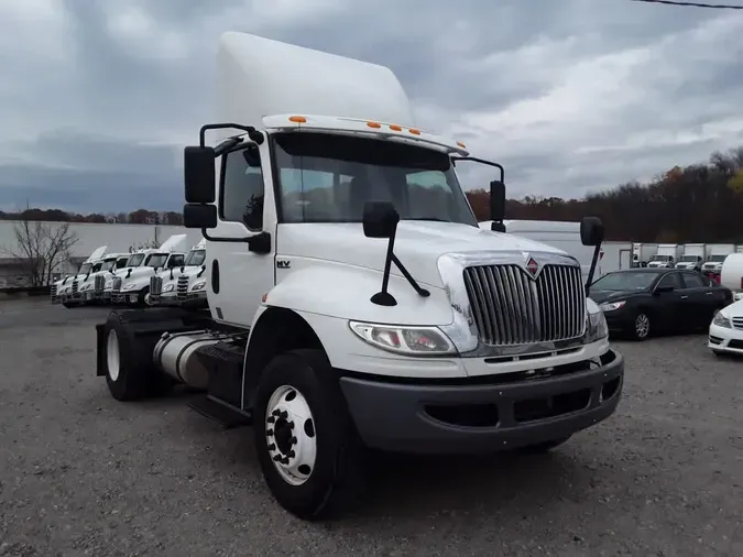 2020 NAVISTAR INTERNATIONAL MV607 (4X2) TRACTOR