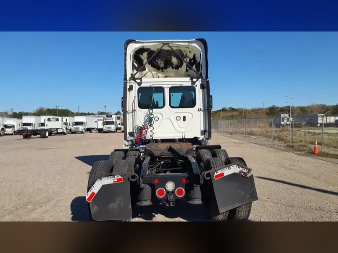 2019 FREIGHTLINER/MERCEDES NEW CASCADIA PX12664