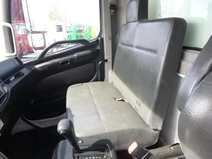 2020 Hino 268A