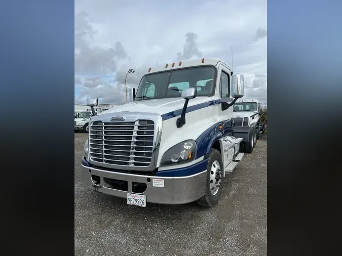 2018 FREIGHTLINER/MERCEDES CASCADIA 125856480a7d31acb91483194e95302ffaf