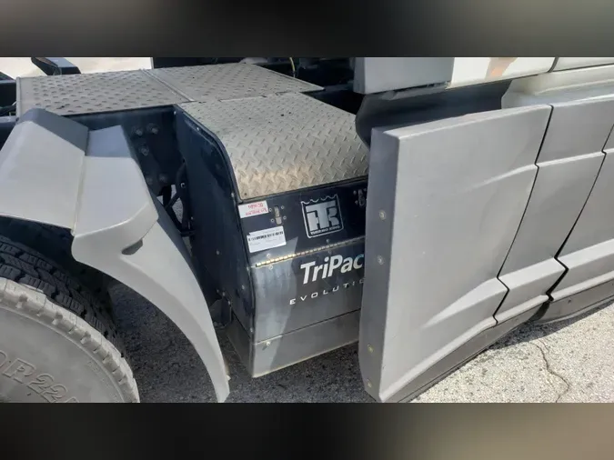 2021 Freightliner Cascadia