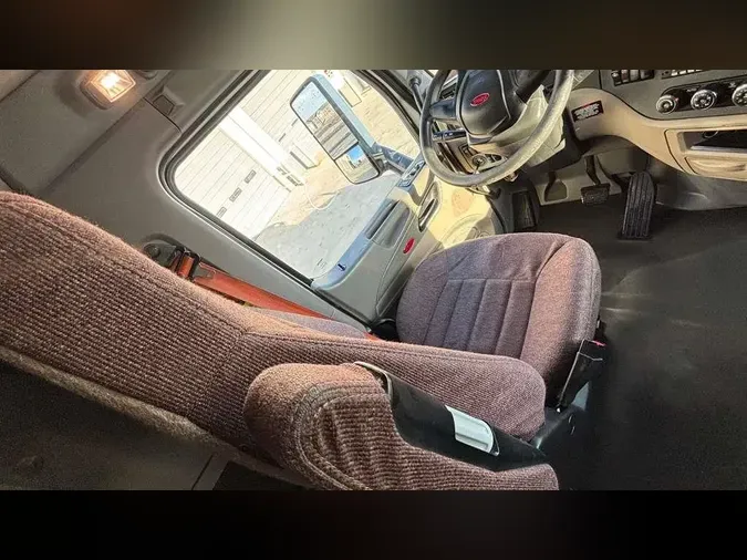 2022 Peterbilt 5798568d19512001af3a81d7776a055d27a