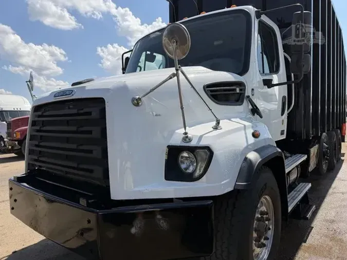 2016 FREIGHTLINER 114SD