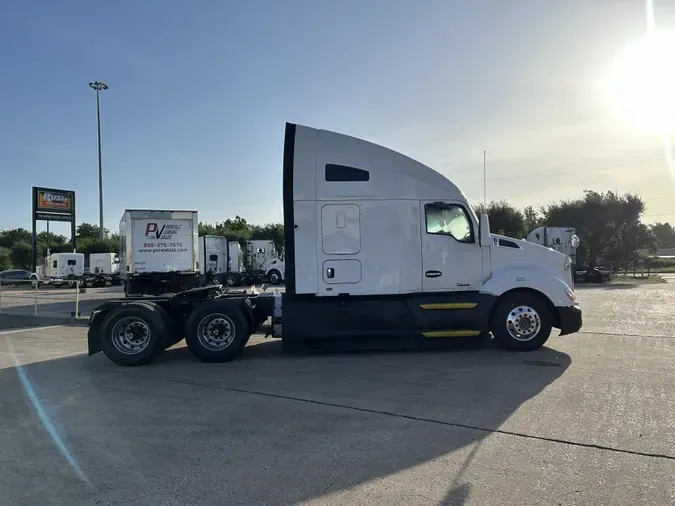 2021 Kenworth T680