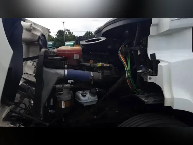 2020 Freightliner Cascadia 126