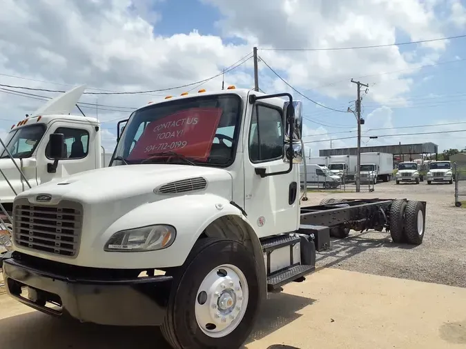 2018 FREIGHTLINER M2 10685769faf3137d2da5f37e8c5c9c1a6ce