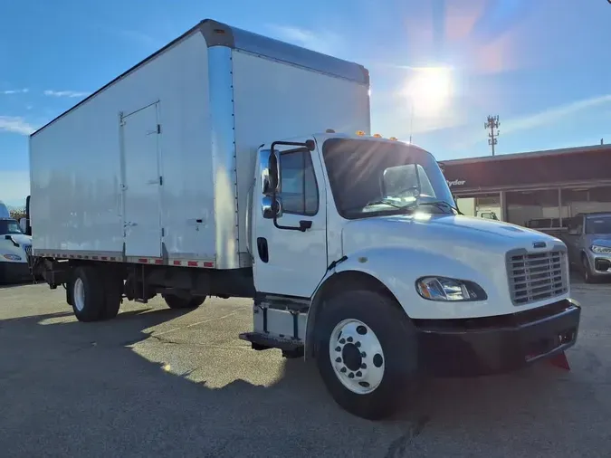 2019 FREIGHTLINER/MERCEDES M2 106