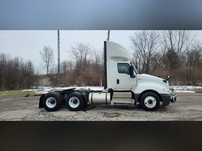 2021 International LT625