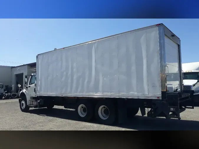 2017 Freightliner M2