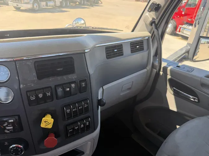 2021 Peterbilt 579857b93622fc3056b853626ef91a961ee