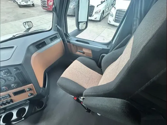 2022 Freightliner Cascadia 126