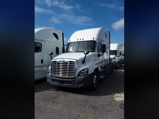 2020 FREIGHTLINER CASCADIA 12585829f4ff45dd5ad4913a9162cfe3613