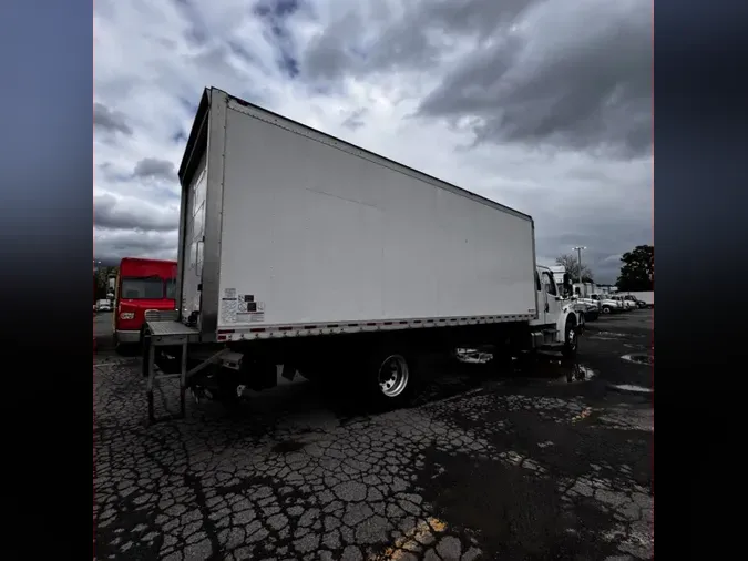 2019 FREIGHTLINER M2 106
