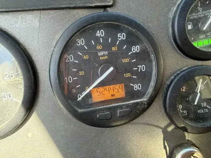 2013 CCC LOW ENTRY85853f84180f0e54128bc7d4e65ddb83